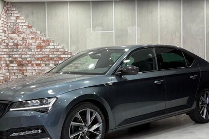 Skoda Superb 83.000 km 24.990 &euro; Braunschweig 38106