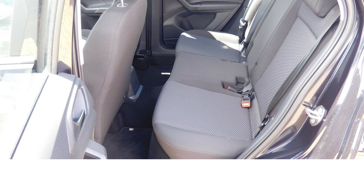 VW T-Cross 1.0 Basis BMT TSI Klima Navi 8.400 km 18.690 &euro; Vordorf 38533