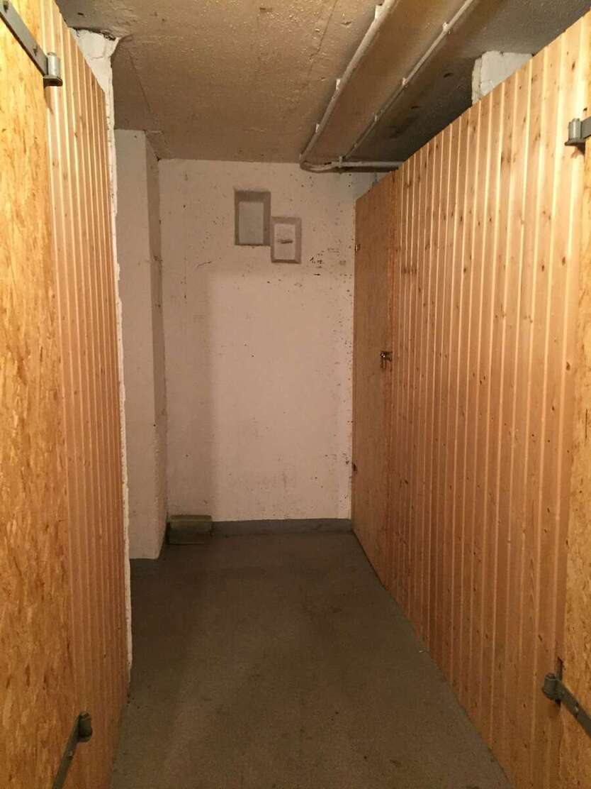 Neu, 5 Zimmer WG geeignet, frisch renoviert mit Balkon! 5 zimmer