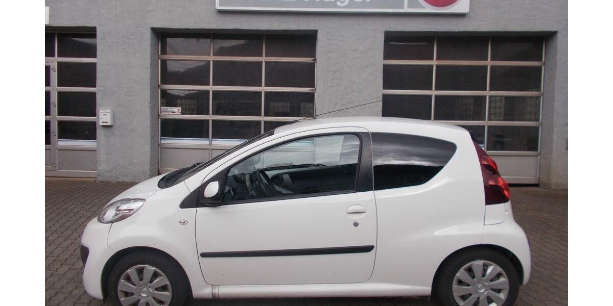Peugeot 107 141.500 km 2.850 &euro; Döhlau/Kautendorf 95182