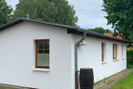 Gepflegtes Wohnhaus in Sanitz Küche, Garten mit PKW-Stellplatz zimmer