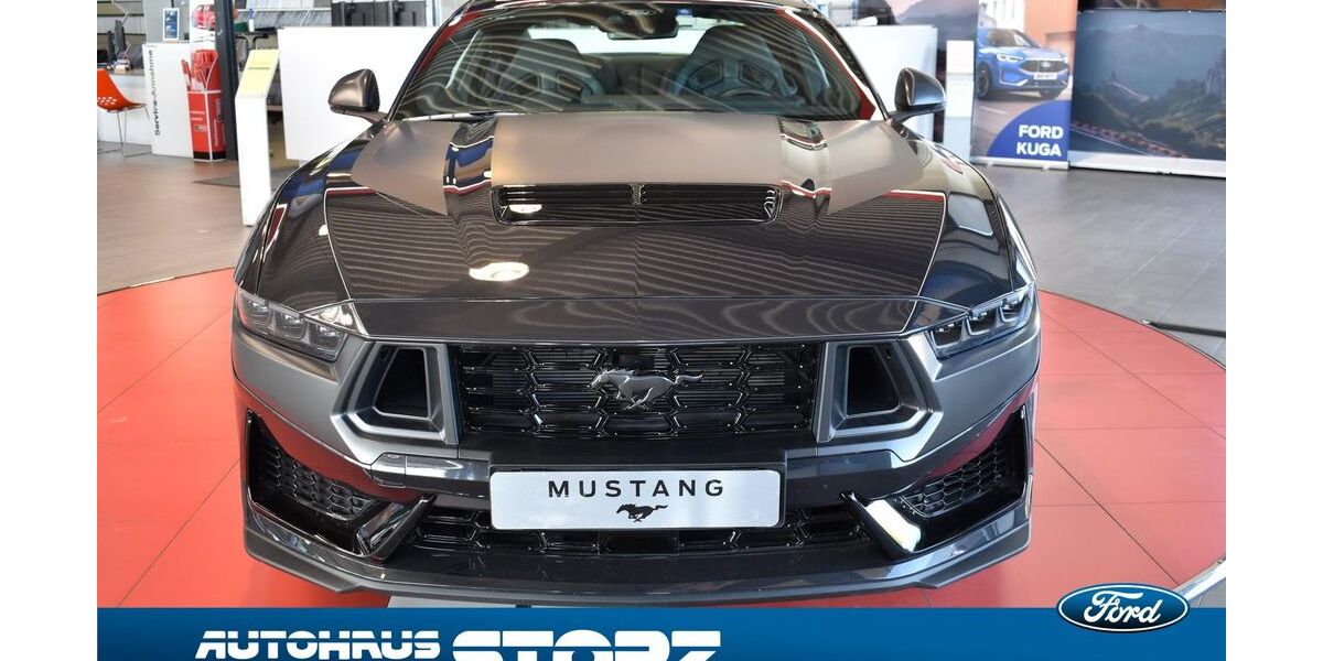 Ford Mustang 3.986 km 62.990 &euro; Villingen-Schwenningen 78052