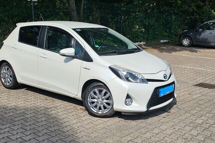 Toyota Yaris 190.000 km 7.990 &euro; Dortmund 44135