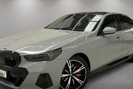 BMW i5 23.187 km 54.890 &euro; Dreieich-Sprendlingen 63303