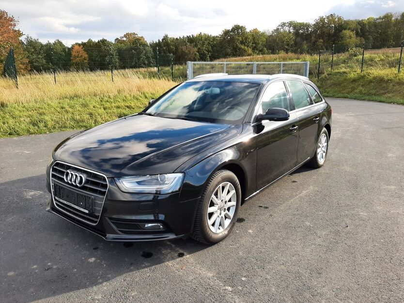 Audi A4 178.000 km 8.990 € Dresden 01259