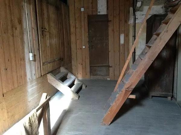 Einfamilienhaus Weikersheim - 16 Zimmer, 348 m&sup2;, 195.000&euro; | Angebot:26652456