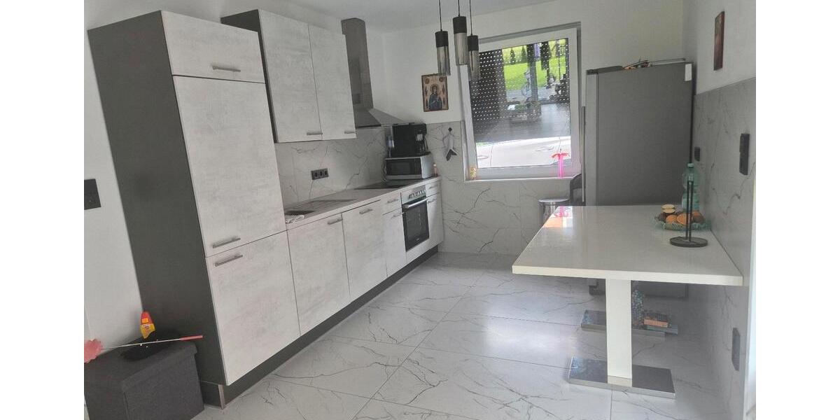 Doppelhaushälfte Bergen - 5 Zimmer, 137 m&sup2;, 335.000&euro; | Angebot:26883085