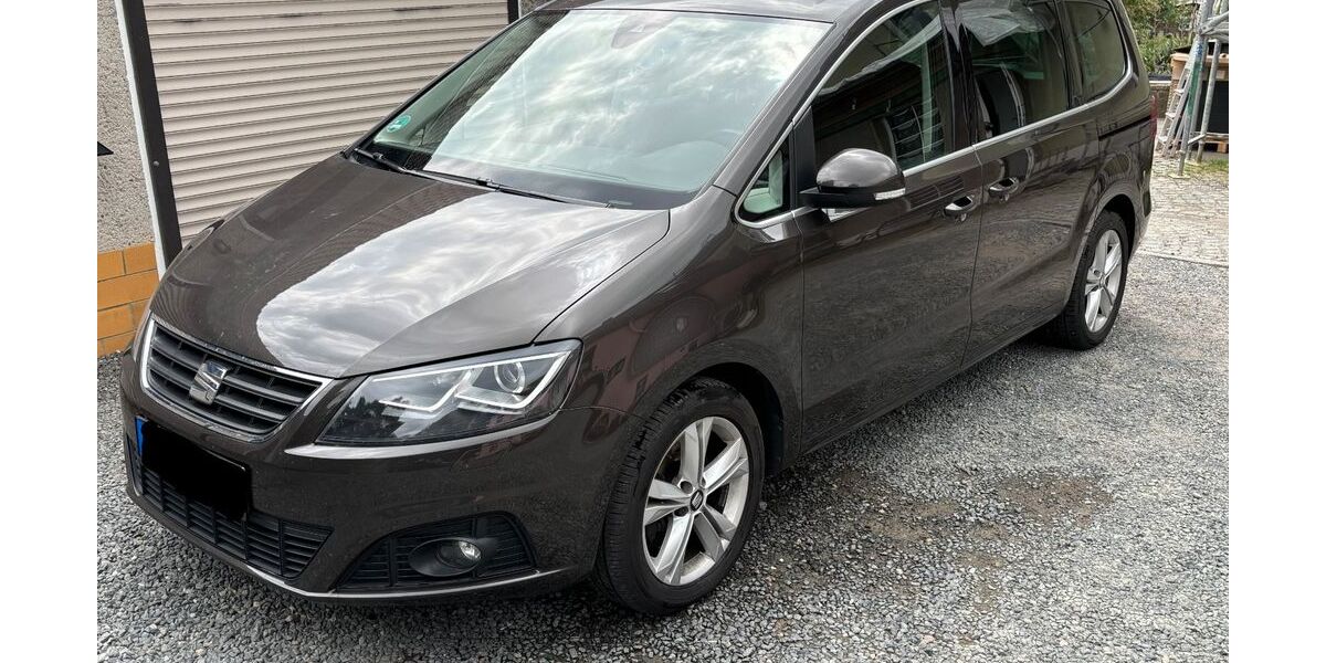 Seat Alhambra 128.400 km 20.000 &euro; Strehla 01616