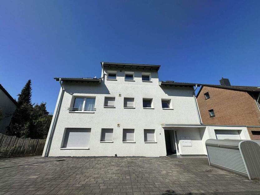 Designerwohnung mit Garten und zwei Garagen 3 zimmer