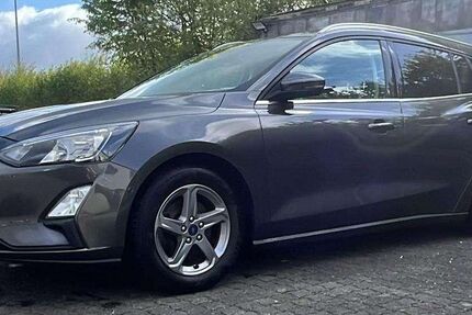 Ford Focus 47.780 km 14.950 &euro; Lippetal-Herzfeld 59510