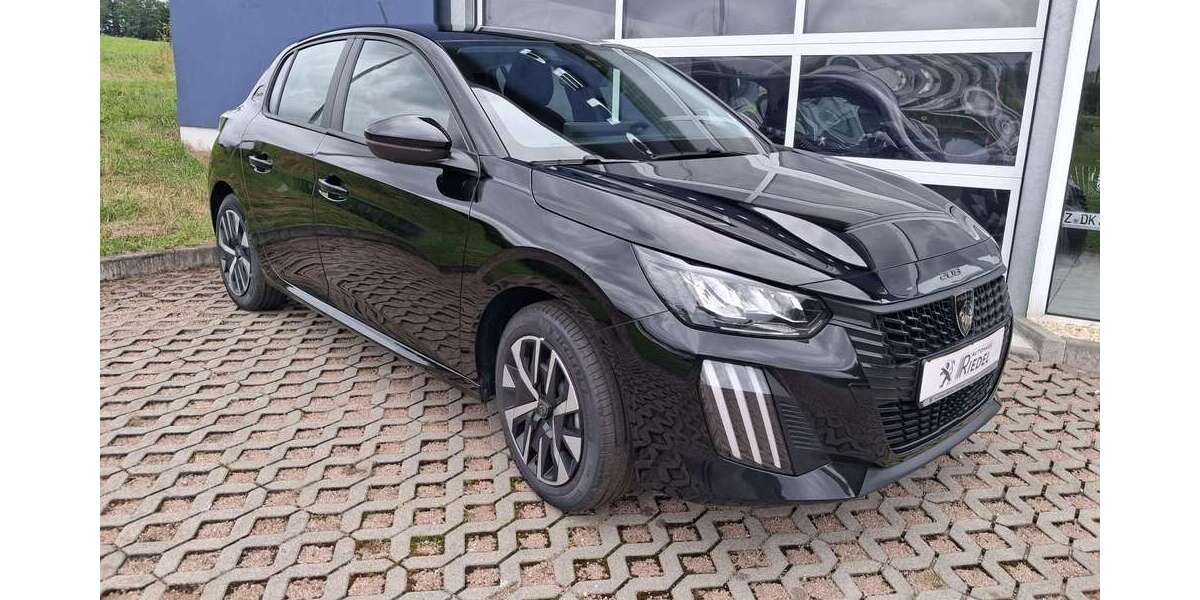 Peugeot 208 3.000 km 17.890 &euro; Kirchberg 08107