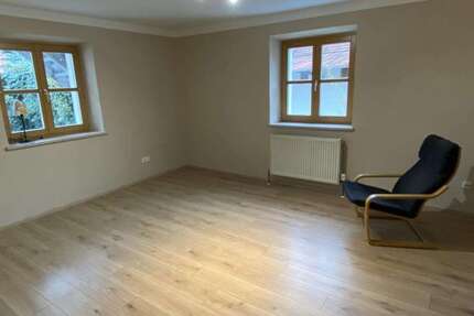 Wohnung Massenhausen Massenhausen - 1 Zimmer, 20 m&sup2;, 300&euro; | Angebot:26869778