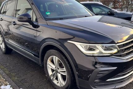 VW Tiguan 78.600 km 25.250 &euro; Barntrup 32683