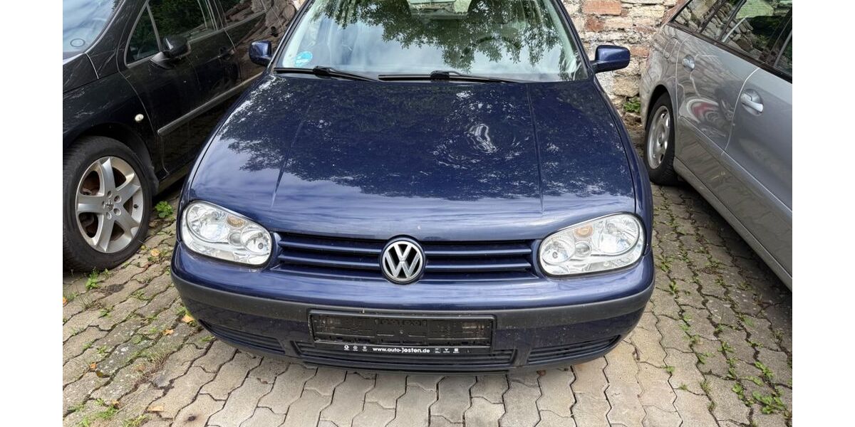 VW Golf 220.000 km 590 &euro; Wolfenbüttel (Halchter) 38304