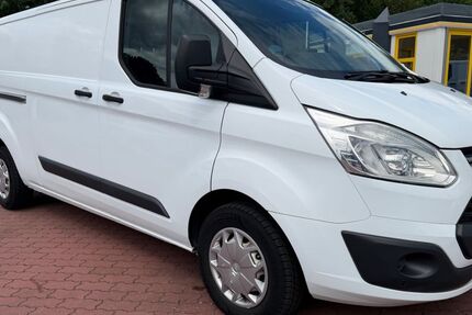Ford Transit Custom 111.218 km 11.300 &euro; Lübeck 23560