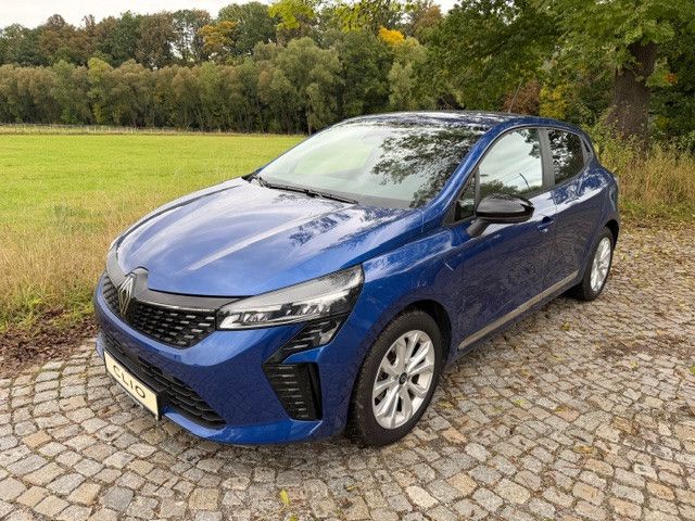 Renault Clio 32.946 km 17.398 &euro; Gersdorf 09355