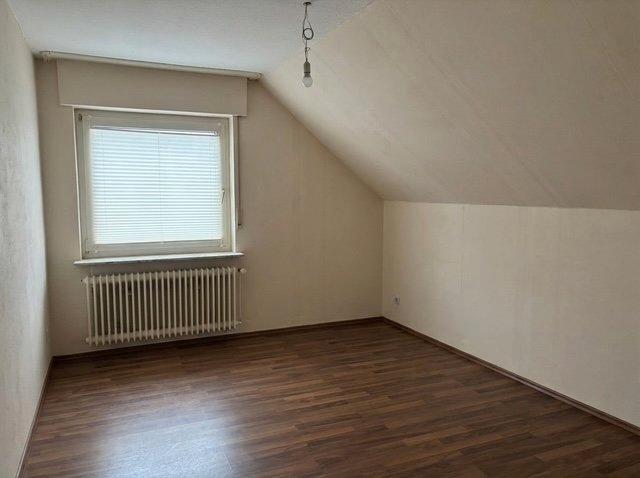 Einfamilienhaus Weener - 9 Zimmer, 160 m&sup2;, 273.000&euro; | Angebot:26365882