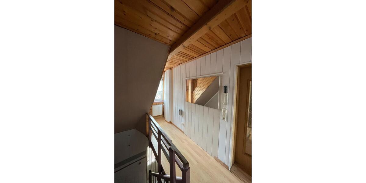 Reihenhaus Roßwein - 6 Zimmer, 90 m&sup2;, 115.000&euro; | Angebot:26423617