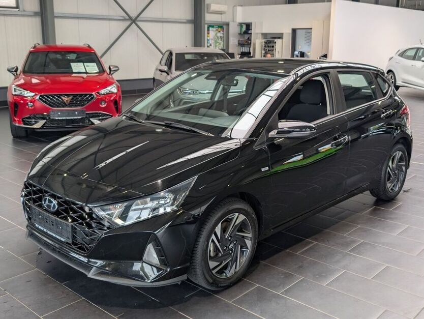 i20