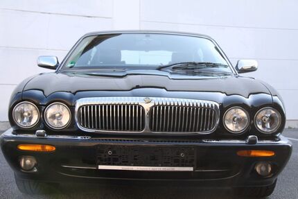 Jaguar Daimler 165.500 km 34.999 &euro; Heppenheim 64646