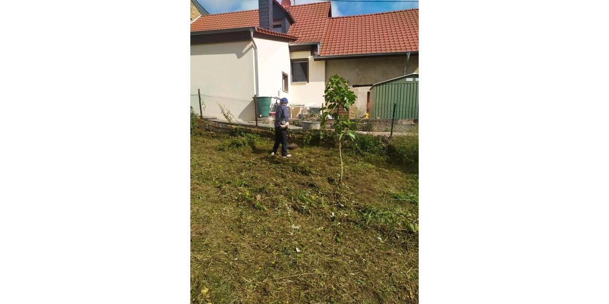 Einfamilienhaus Staudernheim - 6 Zimmer, 205 m&sup2;, 210.000&euro; | Angebot:27005561