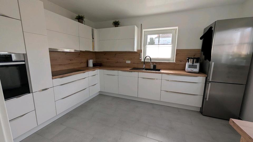 Erdgeschoßwohnung Steinau an der Straße - 4 Zimmer, 128 m&sup2;, 1.150&euro; | Angebot:26403870
