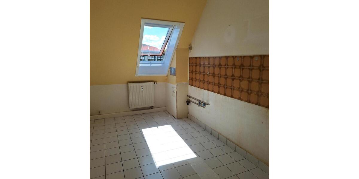 Dachgeschoßwohnung Neustadt an der Orla - 3 Zimmer, 90 m&sup2;, 78.000&euro; | Angebot:26741667