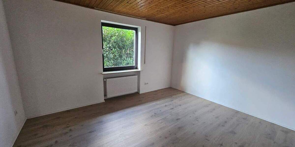 Etagenwohnung Buxheim - 4 Zimmer, 138 m&sup2;, 1.240&euro; | Angebot:24270759