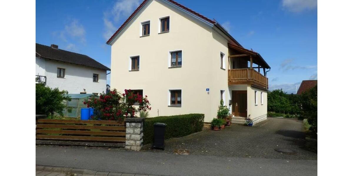 Einfamilienhaus Pollenfeld - 7 Zimmer, 174 m&sup2;, 450.000&euro; | Angebot:26479171