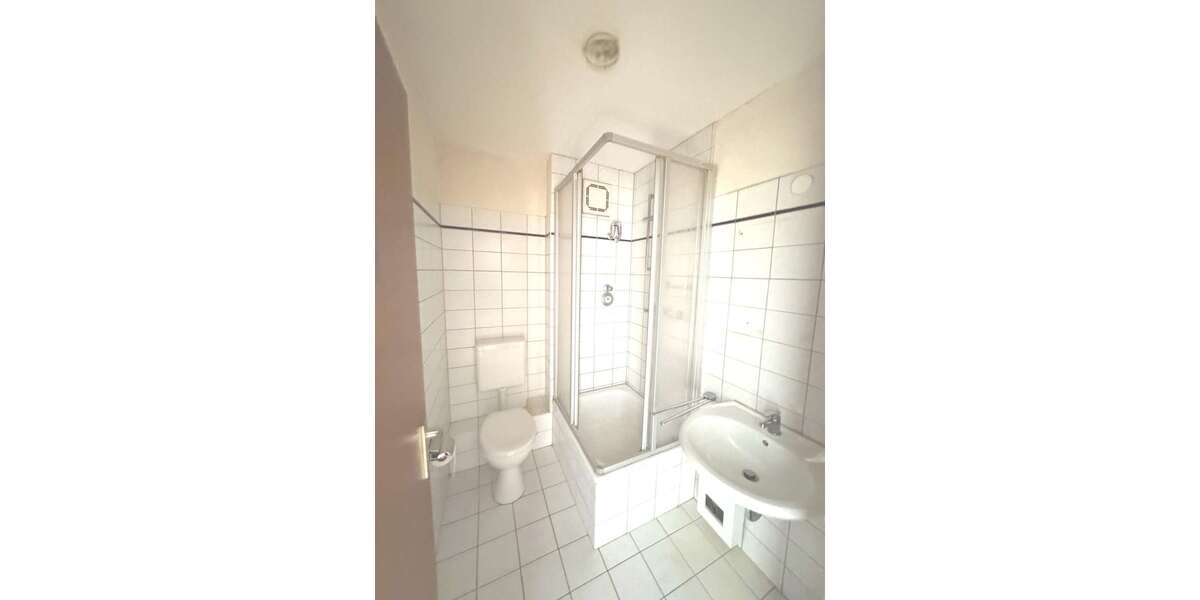 Schöne, helle 1-Raum-Wohnung mit Balkon und Stellplatz! Ideal für Eigennutzer! - Etagenwohnung Hainichen | Angebot:26477772