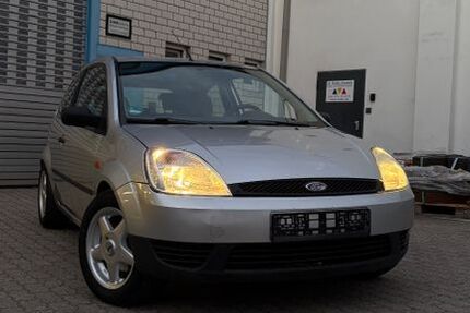 Ford Fiesta 211.486 km 1.299 &euro; Düsseldorf 40229