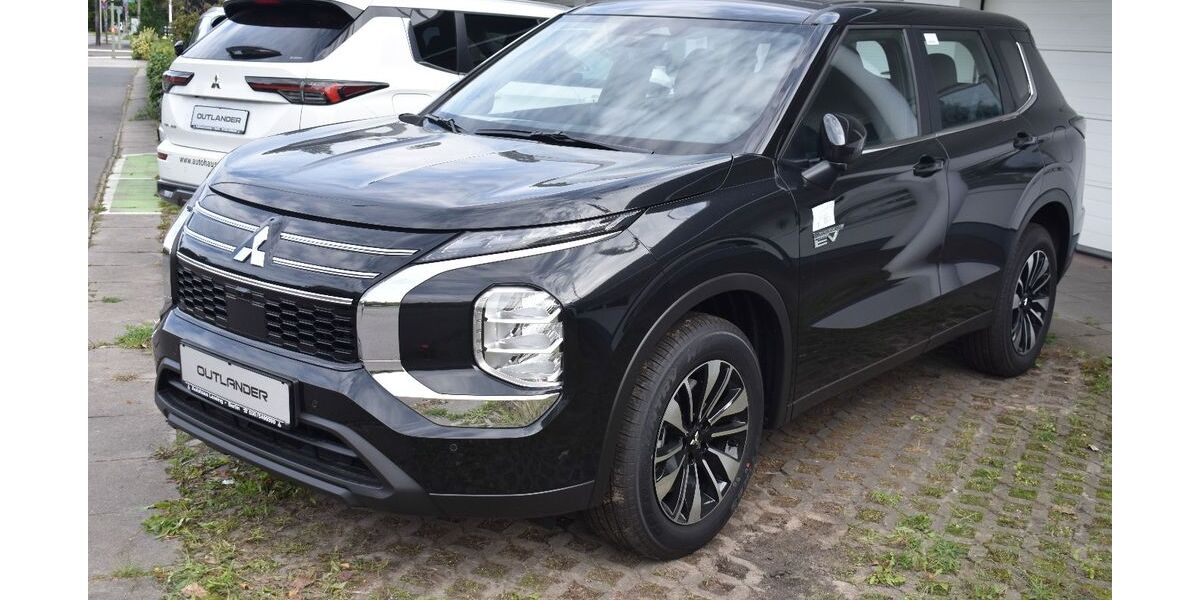 Mitsubishi Outlander 2.100 km 46.990 &euro; Berlin 12683