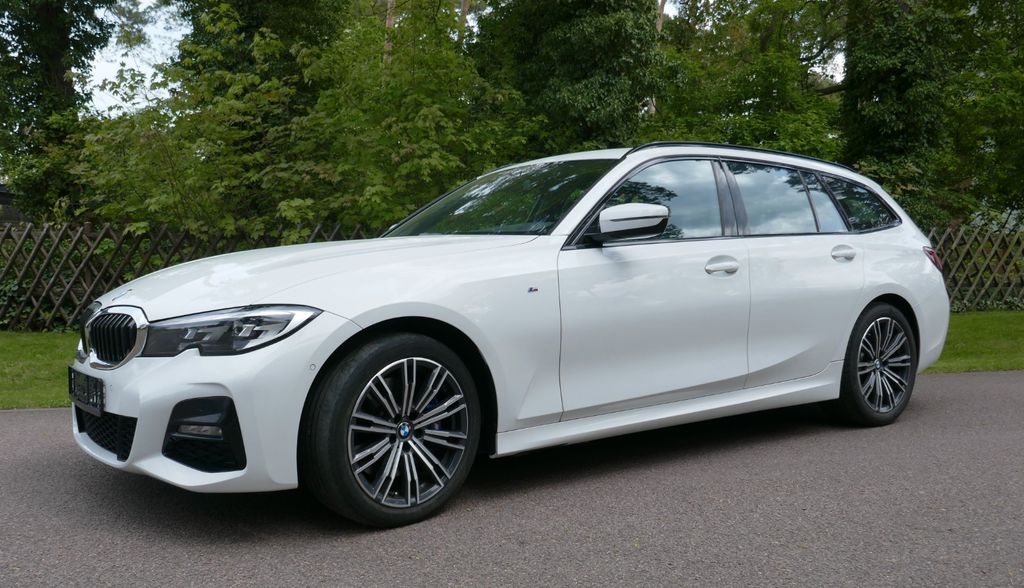 BMW 330 168.000 km 23.900 &euro; Oranienbaum-Woerlitz 06785