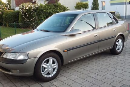 Opel Vectra 31.850 km 5.200 &euro; Forchheim 91301