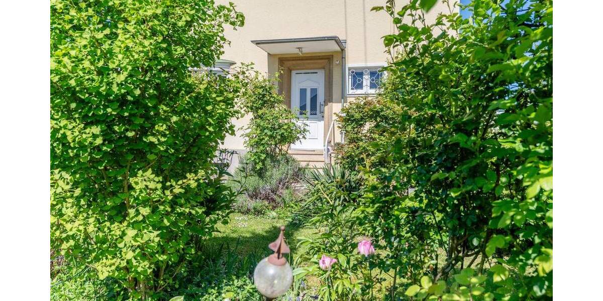 Mehrfamilienhaus, Wohnhaus Bad Breisig Niederbreisig - 5 Zimmer, 130 m&sup2;, 449.000&euro; | Angebot:25799474