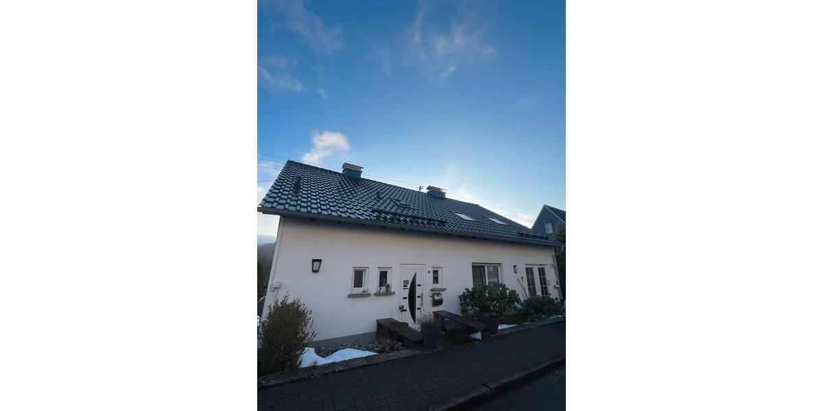 Dachgeschoßwohnung Netphen - 3.5 Zimmer, 88 m&sup2;, 680&euro; | Angebot:26336424