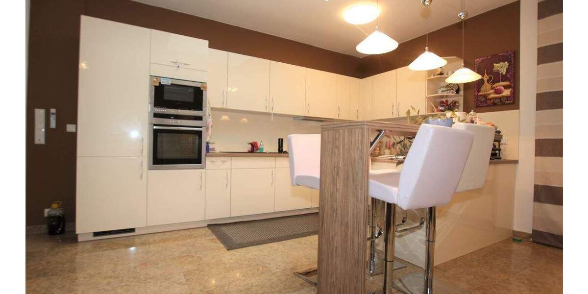 Barrierefreier Bungalow mit hochwertiger Ausstattung in Hamburg - Sasel 4 zimmer