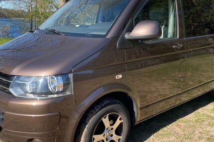 VW T5 Caravelle 244.262 km 14.500 &euro; Neustrelitz 17235