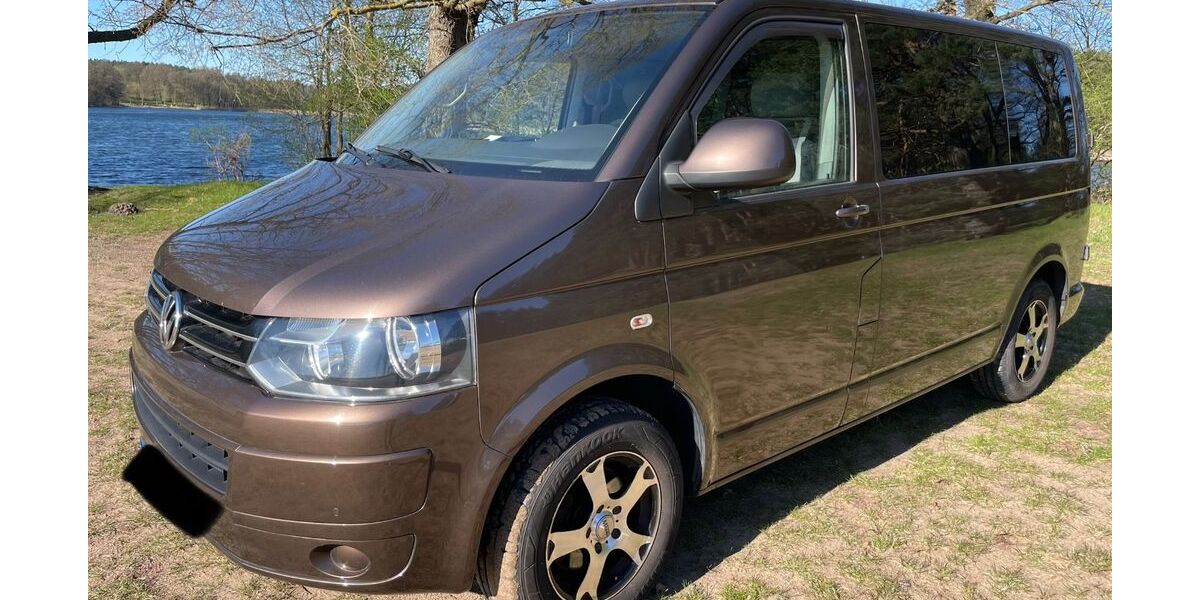 VW T5 Caravelle 244.262 km 14.500 &euro; Neustrelitz 17235