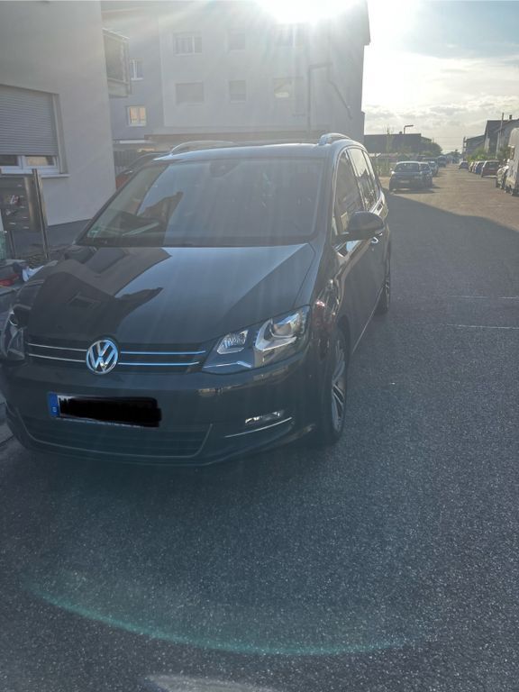 VW Sharan 208.000 km 15.999 € Neulußheim 68809