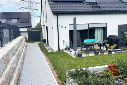 Haus Besigheim - 5.5 Zimmer, 131 m&sup2;, 2.200&euro; | Angebot:27308755
