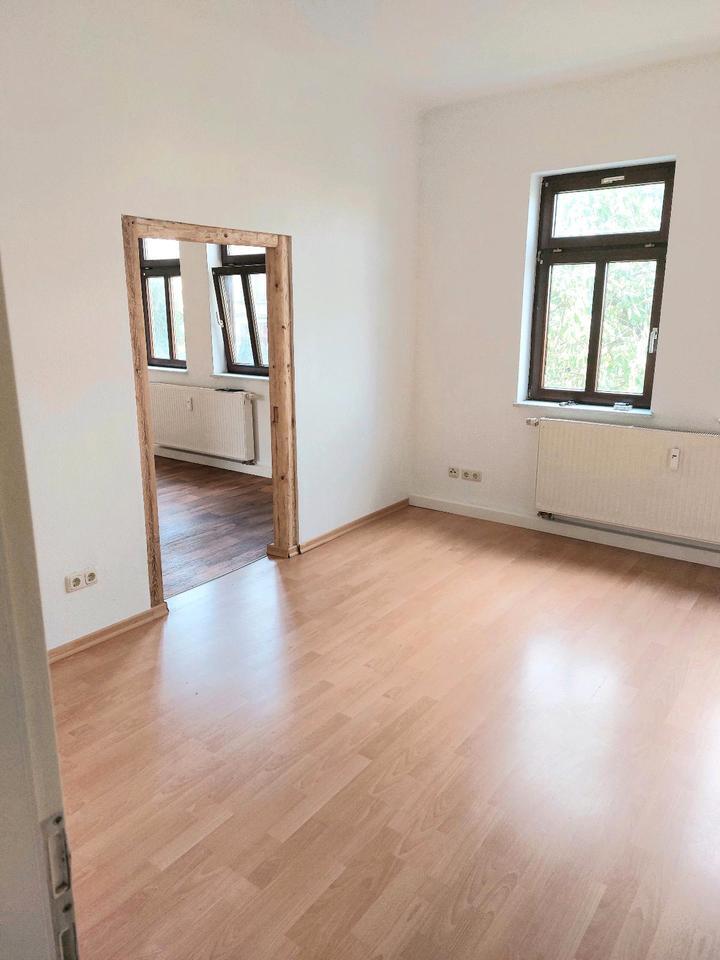 Waltershausen 1oder2 Wohnungen nebeneinander, Angaben je Einheit zimmer