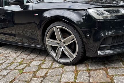 Audi A3 195.000 km 14.100 &euro; Löwenberger Land 16775