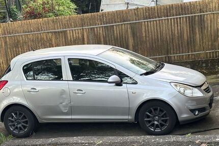 Opel Corsa 226.000 km 550 &euro; Nenzingen 78359