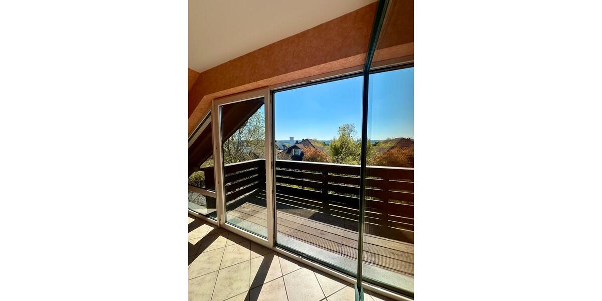 Dachgeschoßwohnung Schleiden - 1 Zimmer, 60 m&sup2;, 450&euro; | Angebot:26268805