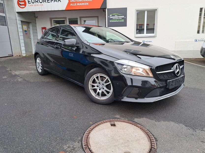 Mercedes-Benz A 180 117.000 km 13.500 € Weidenberg 95466
