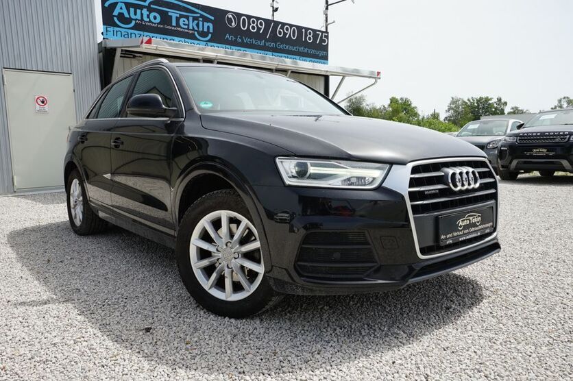 Audi Q3 239.528 km 13.950 € München 81829