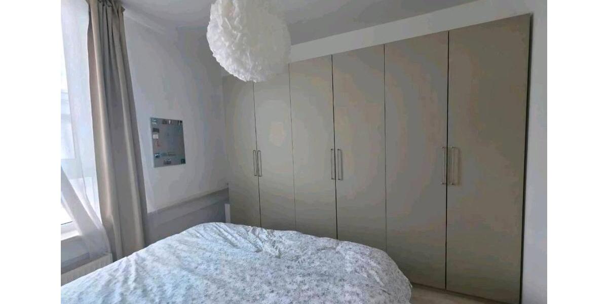Etagenwohnung Bitterfeld-Wolfen Wolfen - 2 Zimmer, 62 m&sup2;, 105.000&euro; | Angebot:27143920