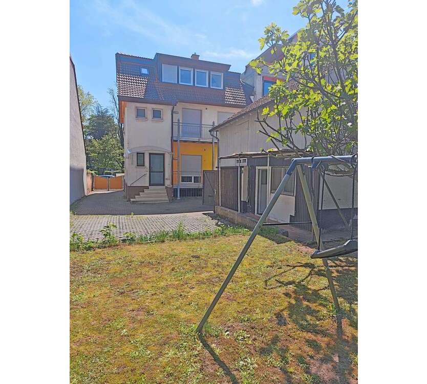 Haus zum Kaufen in Wiesloch 650.000 € 212 m²