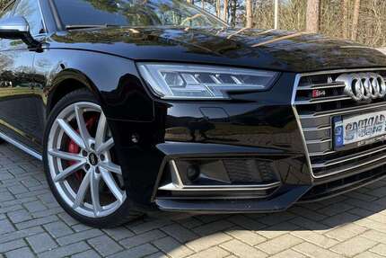 Audi S4 158.000 km 31.000 &euro; Lindow (Mark), Stadt 16835